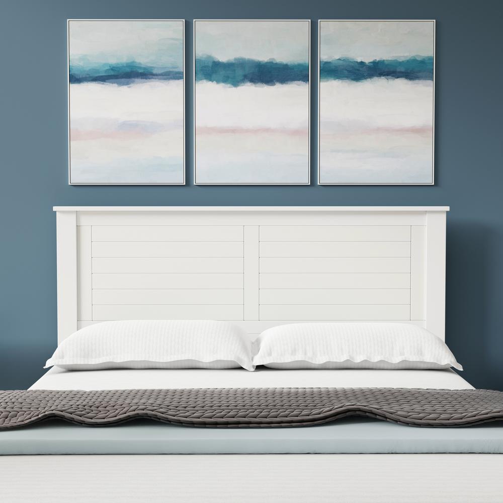 Campagne Wood Headboard in White - Queen Size. Picture 1