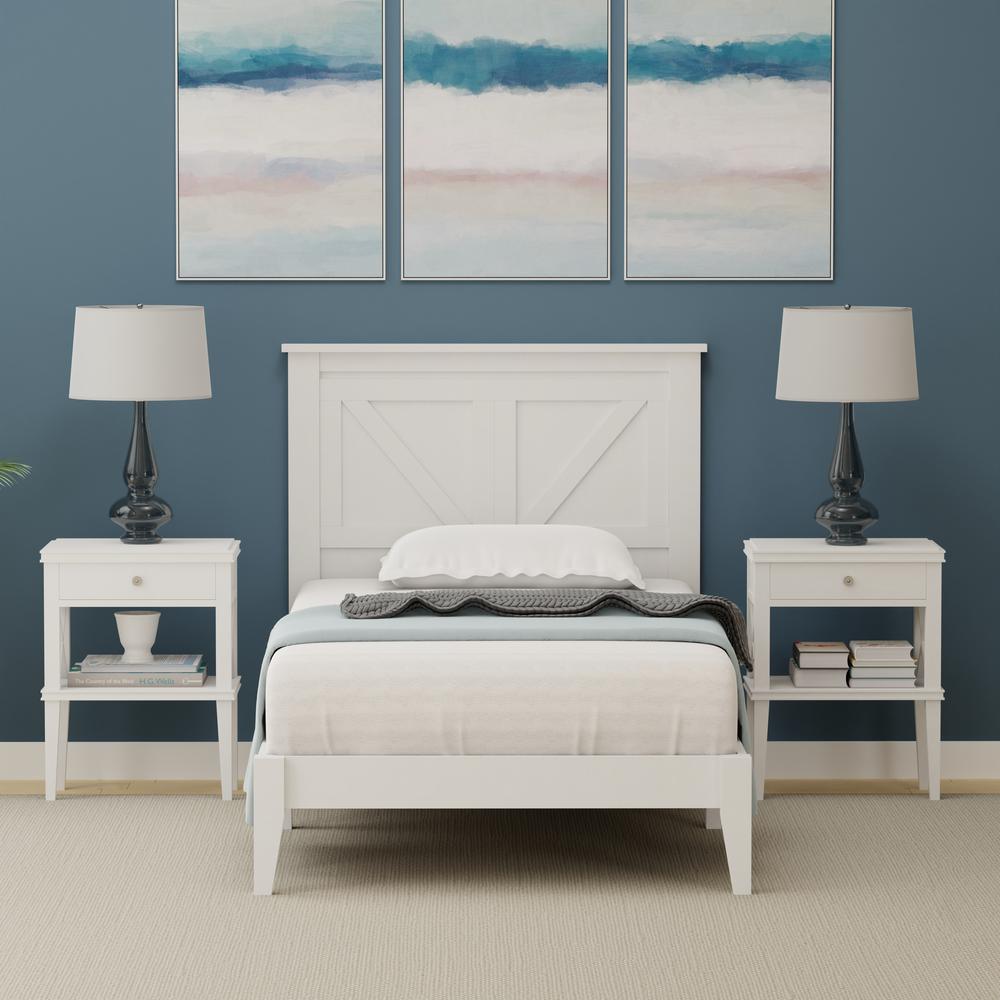 Farmhouse Wood Platform Bed in Twin - White. Picture 1