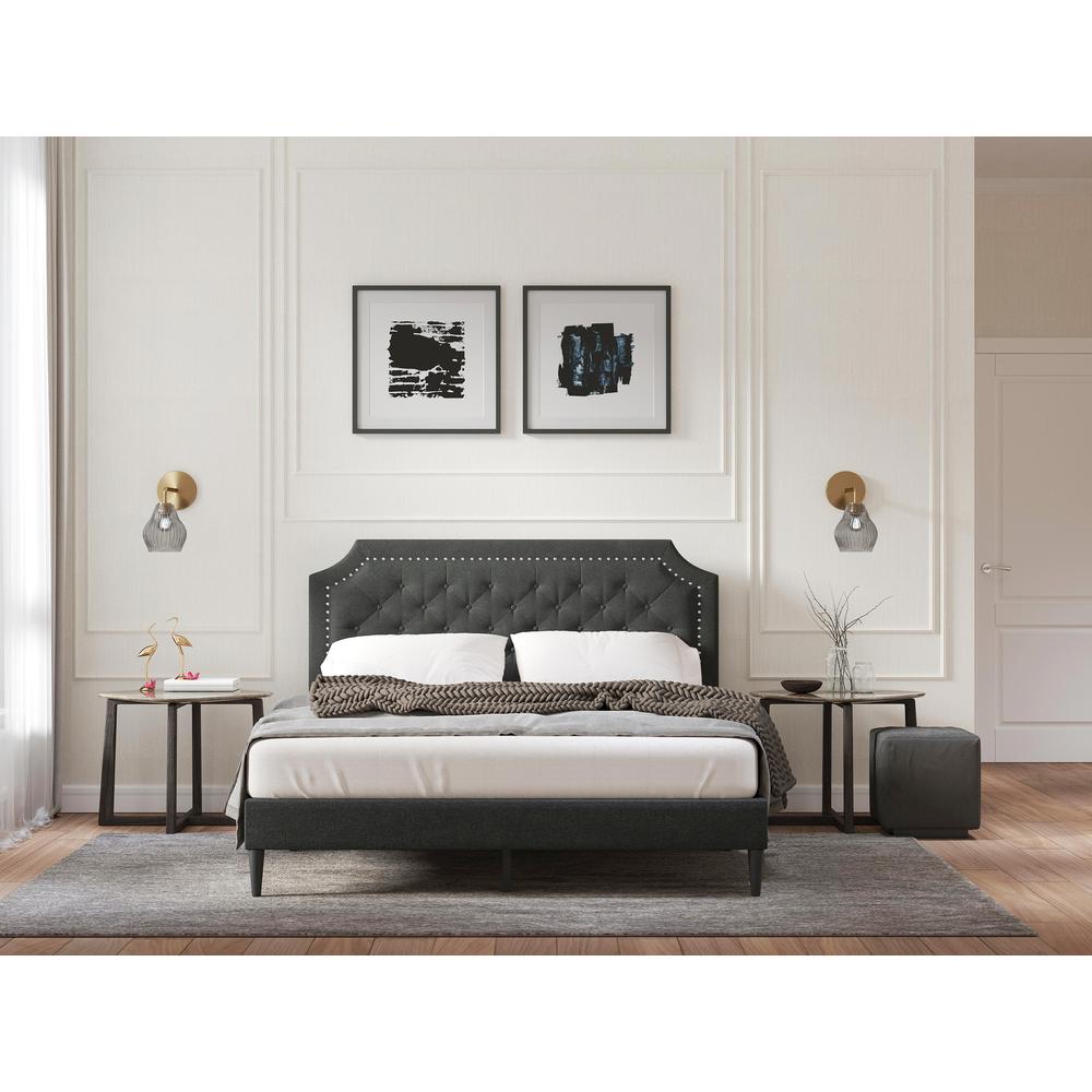 Curta Upholstered Bed in Grey, Queen. Picture 7