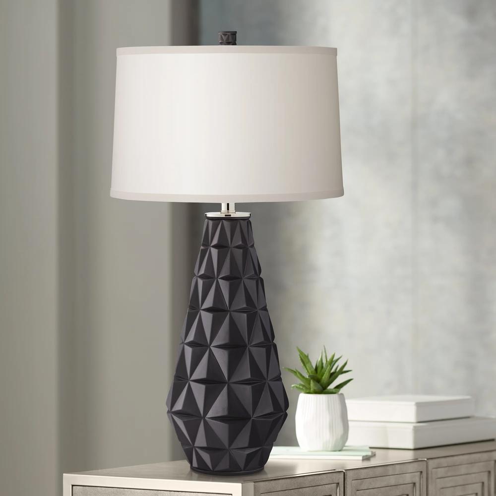 Table lamp Poly geometric matte black. Picture 3