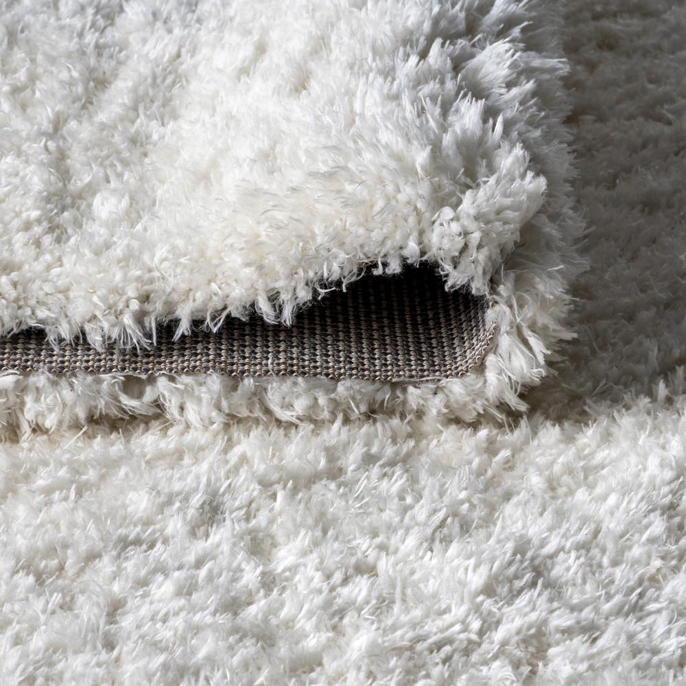 Aydin Solid Plush Shag Area Rug. Picture 9
