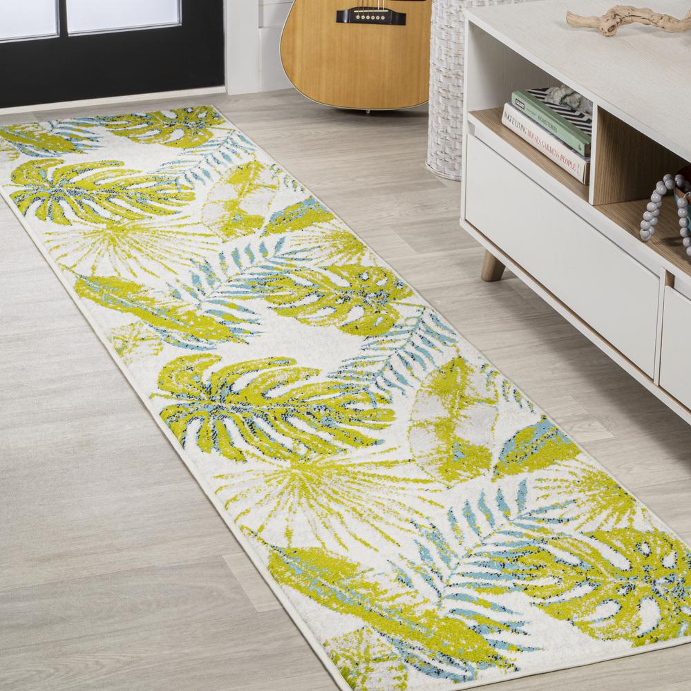 Monstera Tropical Leaves Area Rug. Picture 9