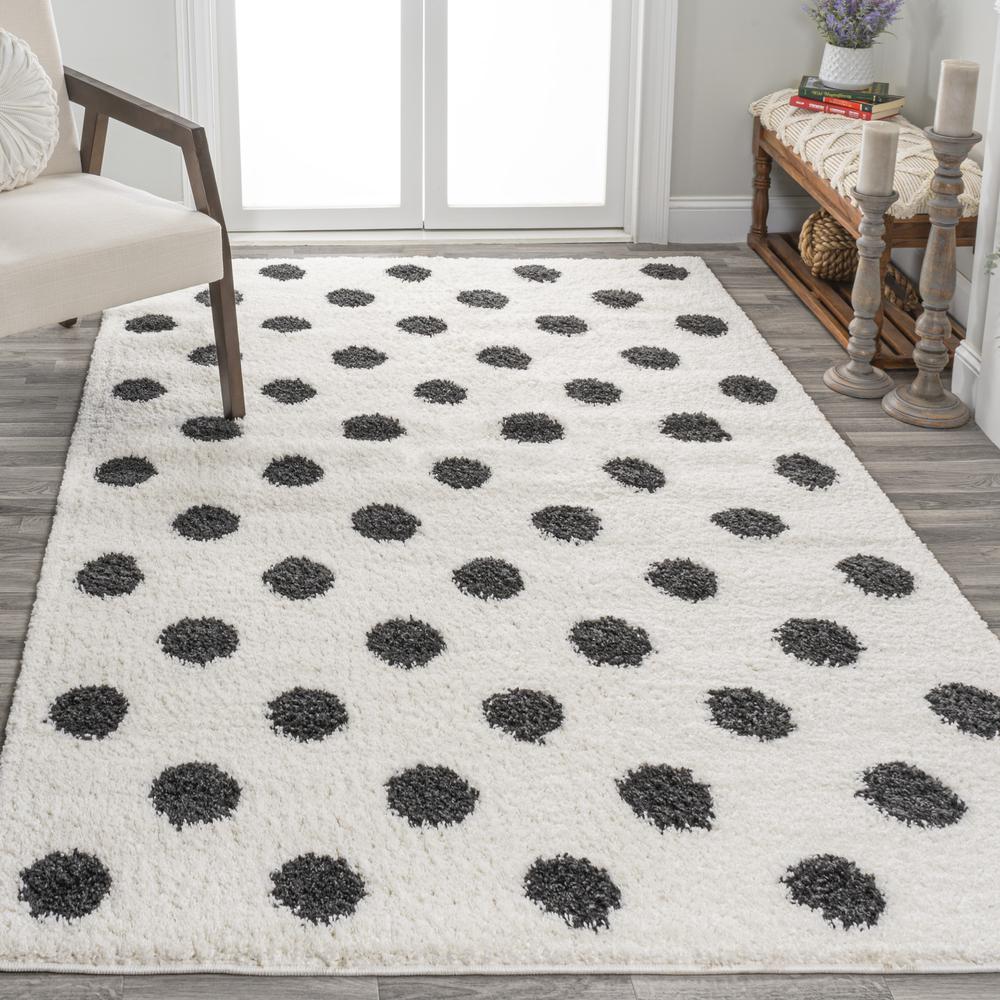 Pere Modern Charcoal Dot Shag Area Rug. Picture 15