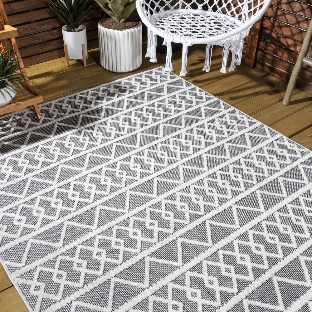 Aylan High-Low Pile Knotted Trellis Geometric Indoor/Outdoor Area Rug. Picture 9