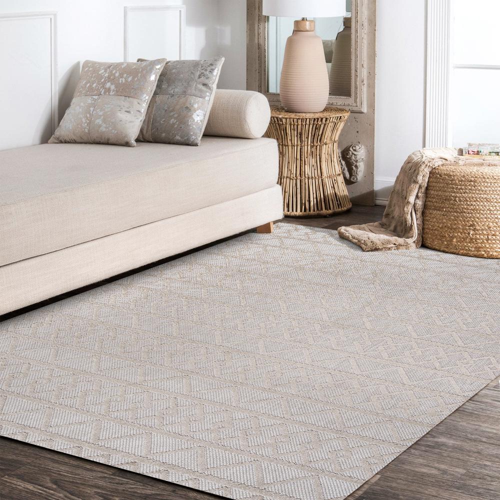 Aylan High-Low Pile Knotted Trellis Geometric Indoor/Outdoor Area Rug. Picture 16