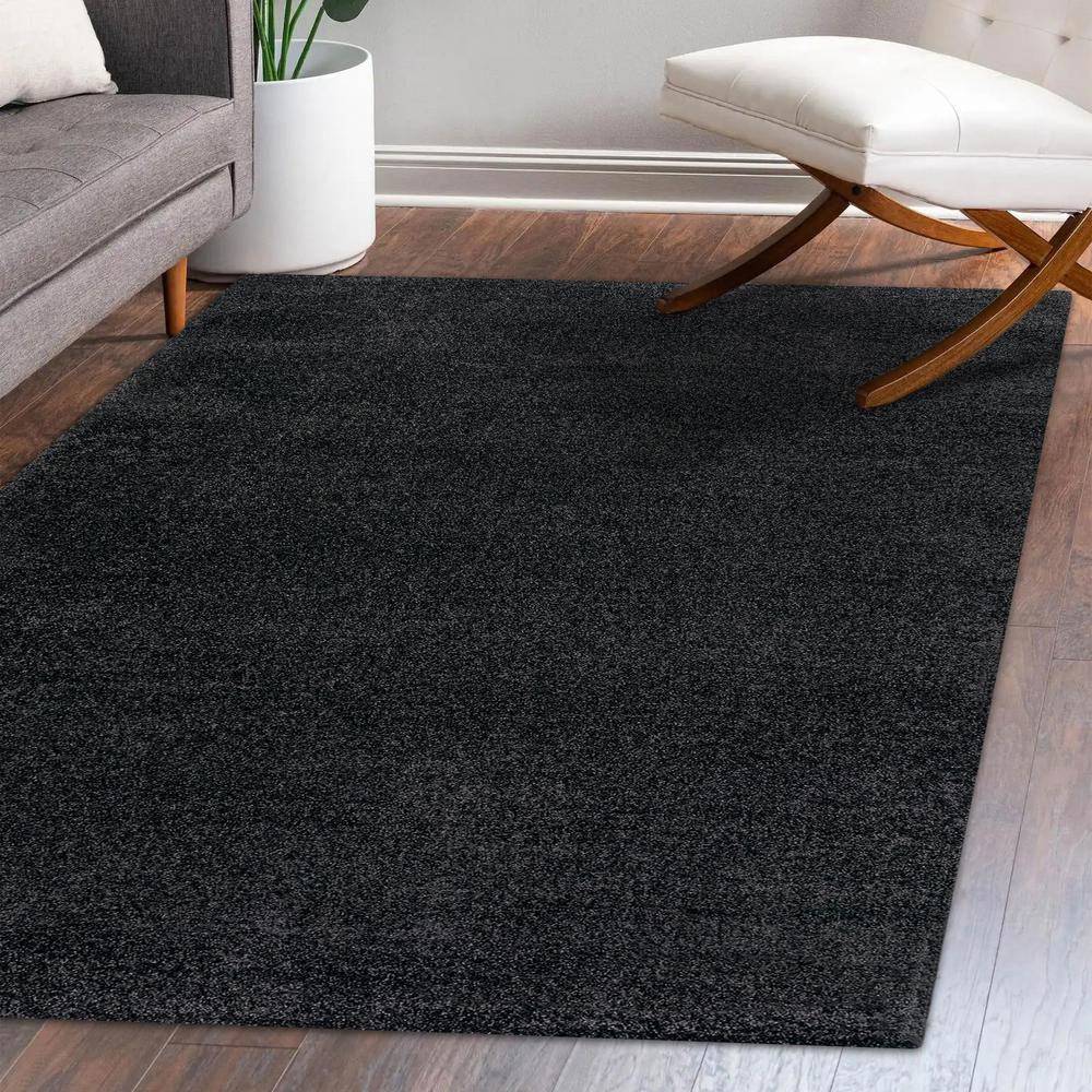Haze Solid Low Pile Area Rug Black. Picture 12