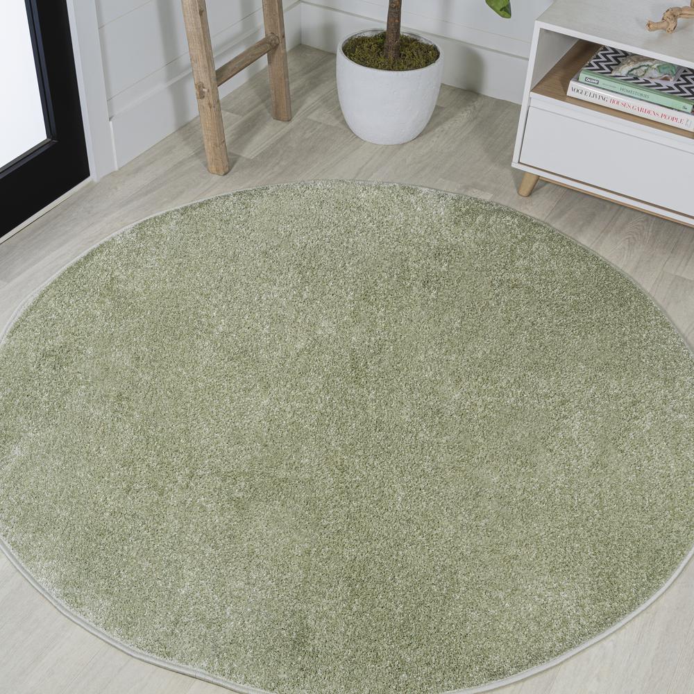 Haze Solid Low Pile Area Rug Green. Picture 9
