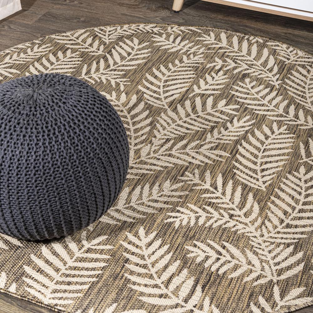 Nevis Palm Frond Indoor/Outdoor Area Rug. Picture 12