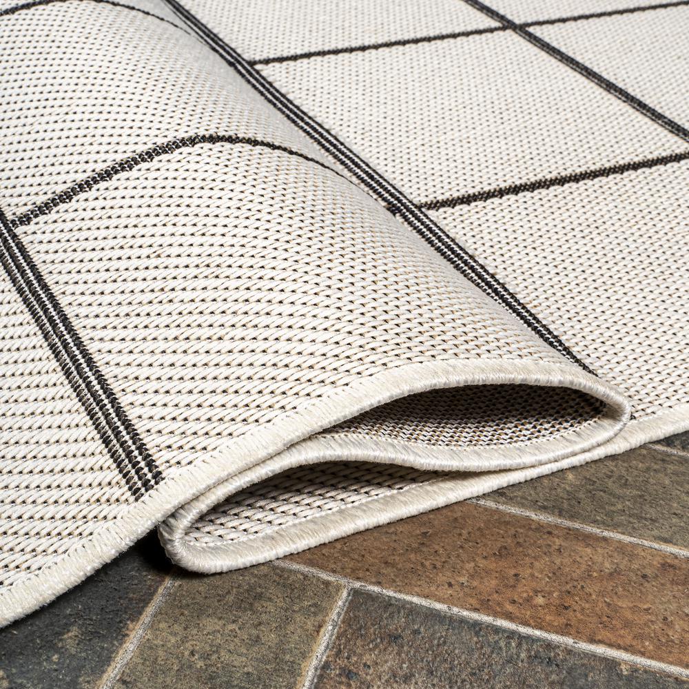 Grid Modern Squares Indoor/Outdoor Area Rug. Picture 14