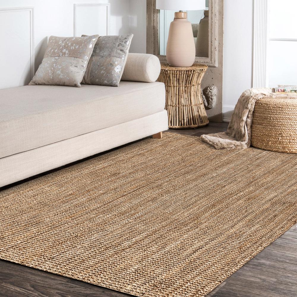 Pata Hand Woven Chunky Jute Area Rug. Picture 9