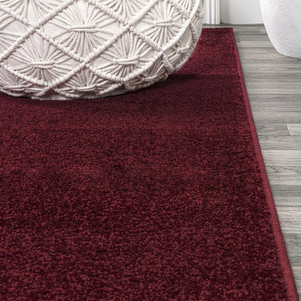 Haze Solid Low Pile Area Rug Dark Red. Picture 9