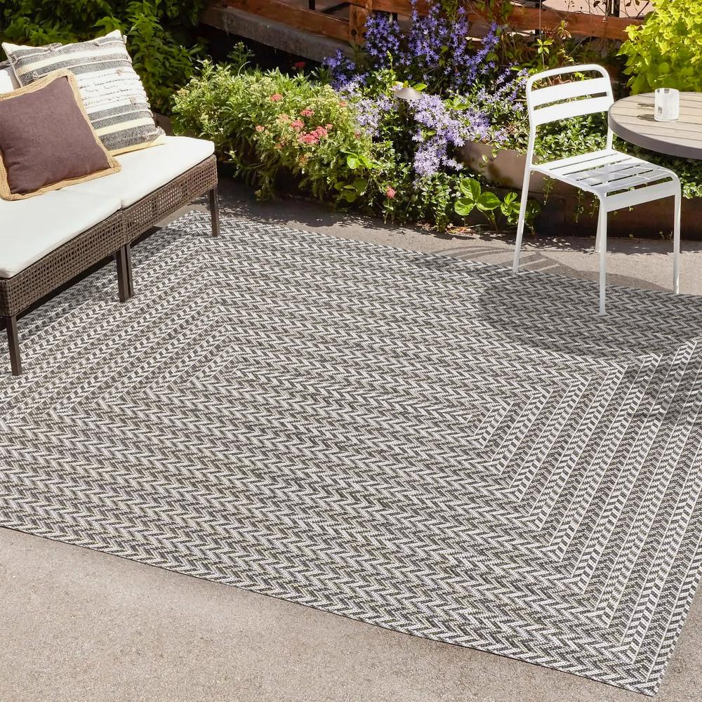 Chevron Modern Concentric Squares Indoor/Outdoor Area Rug. Picture 7