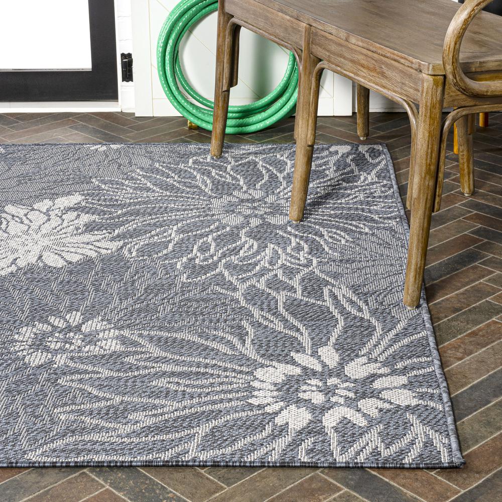Bahamas Modern All Over Floral Indoor/Outdoor Area Rug. Picture 8