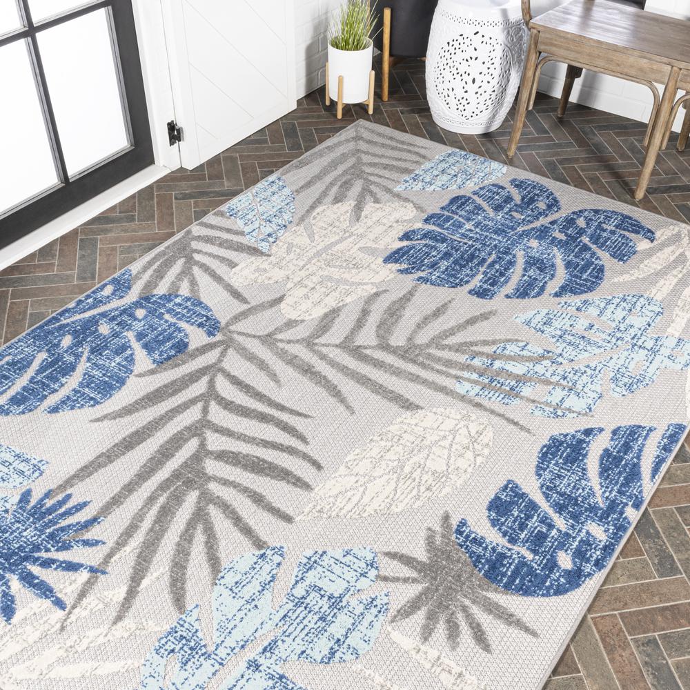 Monstera Tropical Leaf High-Low Indoor/Outdoor Area Rug. Picture 9