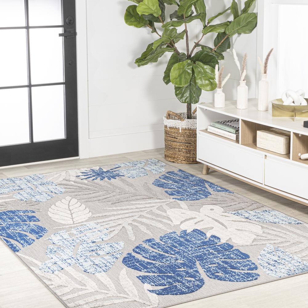 Monstera Tropical Leaf High-Low Indoor/Outdoor Area Rug. Picture 6