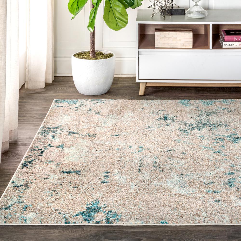 Contemporary Pop Modern Abstract Vintage Faded Area Rug. Picture 4