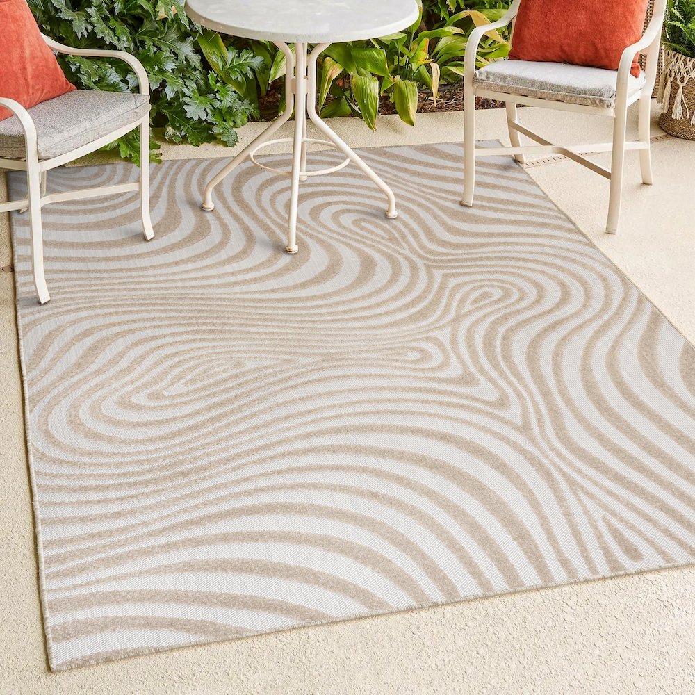 Maribo High-Low Abstract Groovy Striped Indoor/Outdoor Area Rug. Picture 2