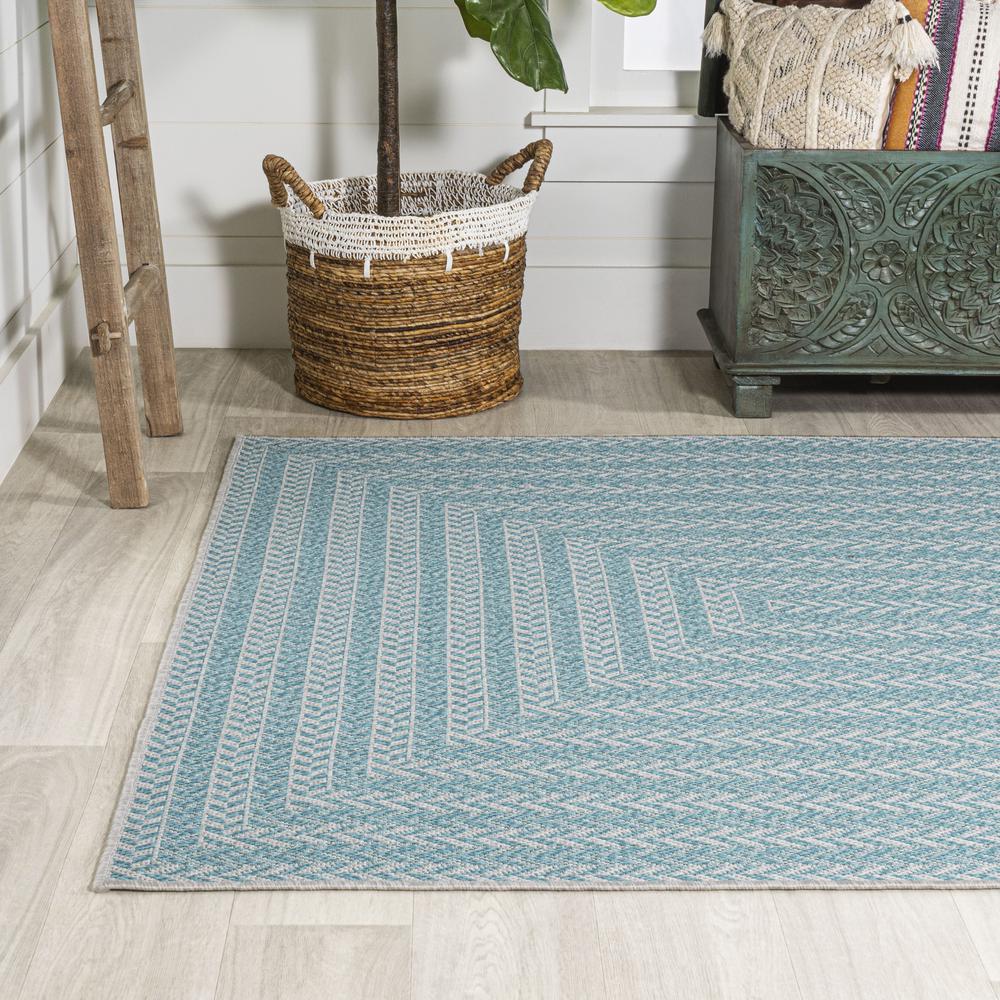 Chevron Modern Concentric Squares Indoor/Outdoor Area Rug. Picture 4