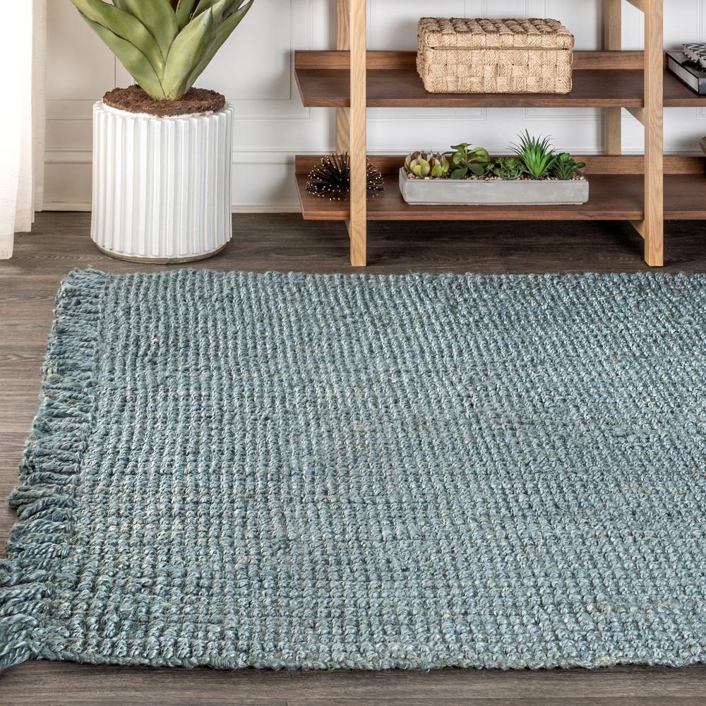 Pata Hand Woven Chunky Jute Area Rug. Picture 4