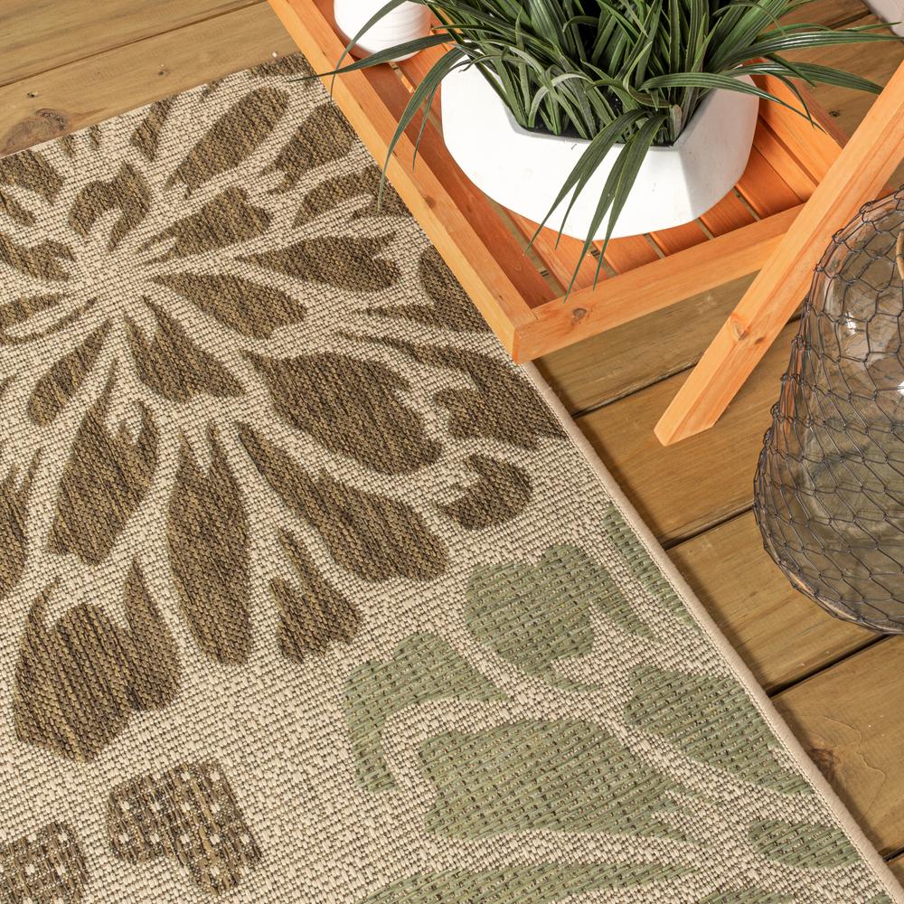 Zinnia Modern Floral Textured Weave Indoor/Outdoor Area Rug. Picture 9