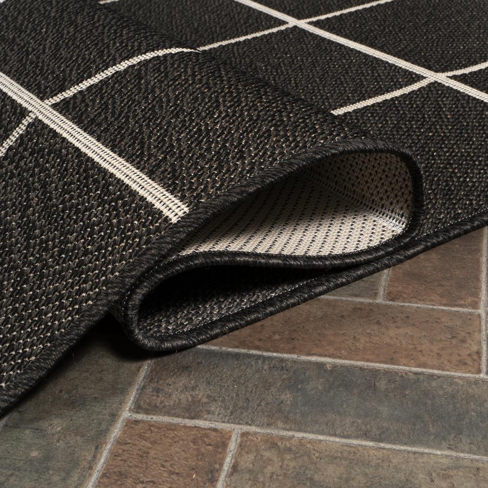 Grid Modern Squares Indoor/Outdoor Area Rug. Picture 14