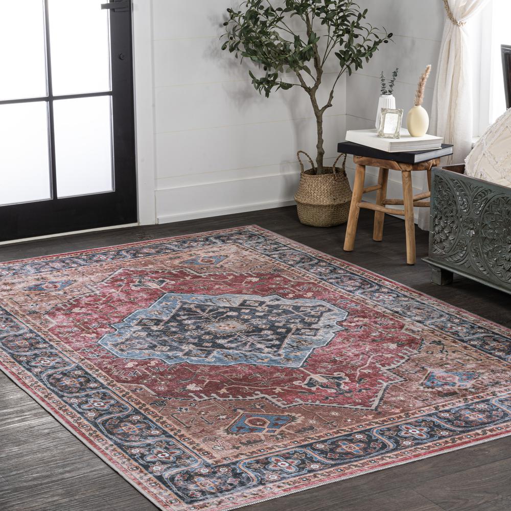 Alacati Ogee Medallion Machine-Washable Runner Rug. Picture 9