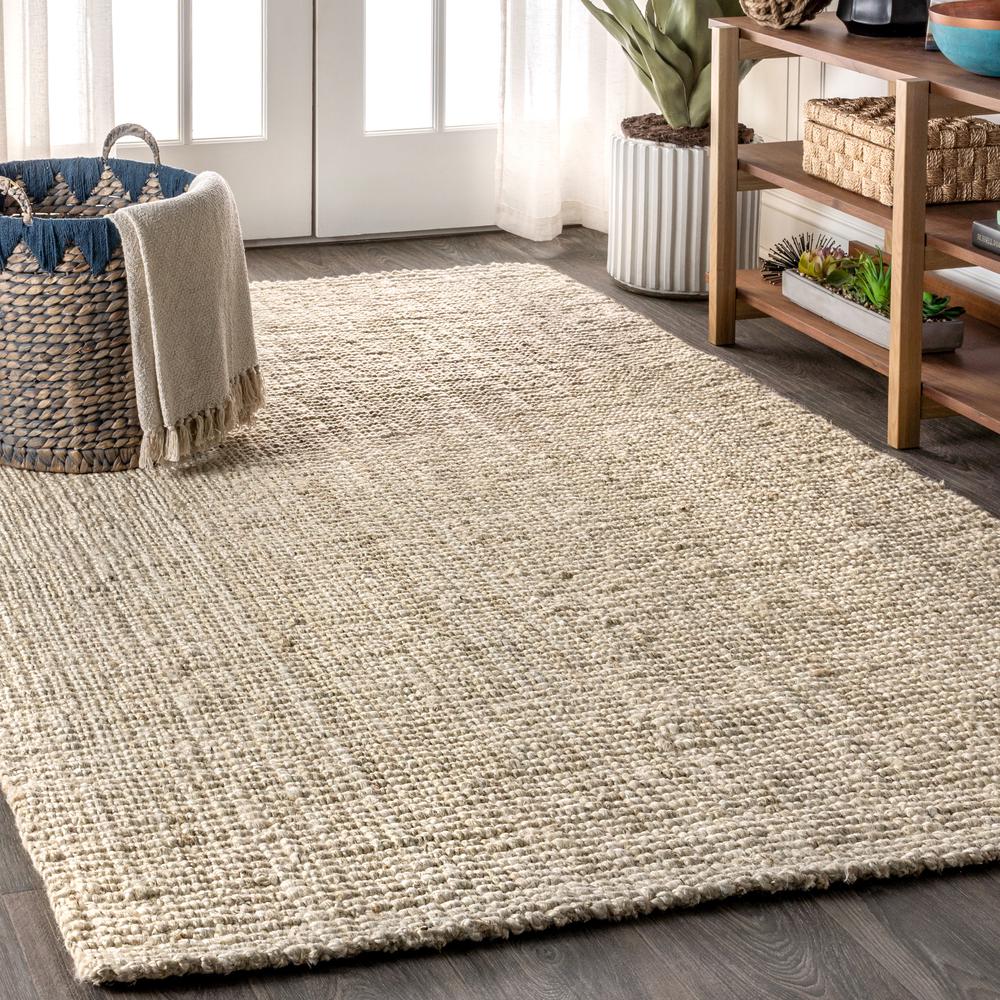 Pata Hand Woven Chunky Jute Area Rug. Picture 11