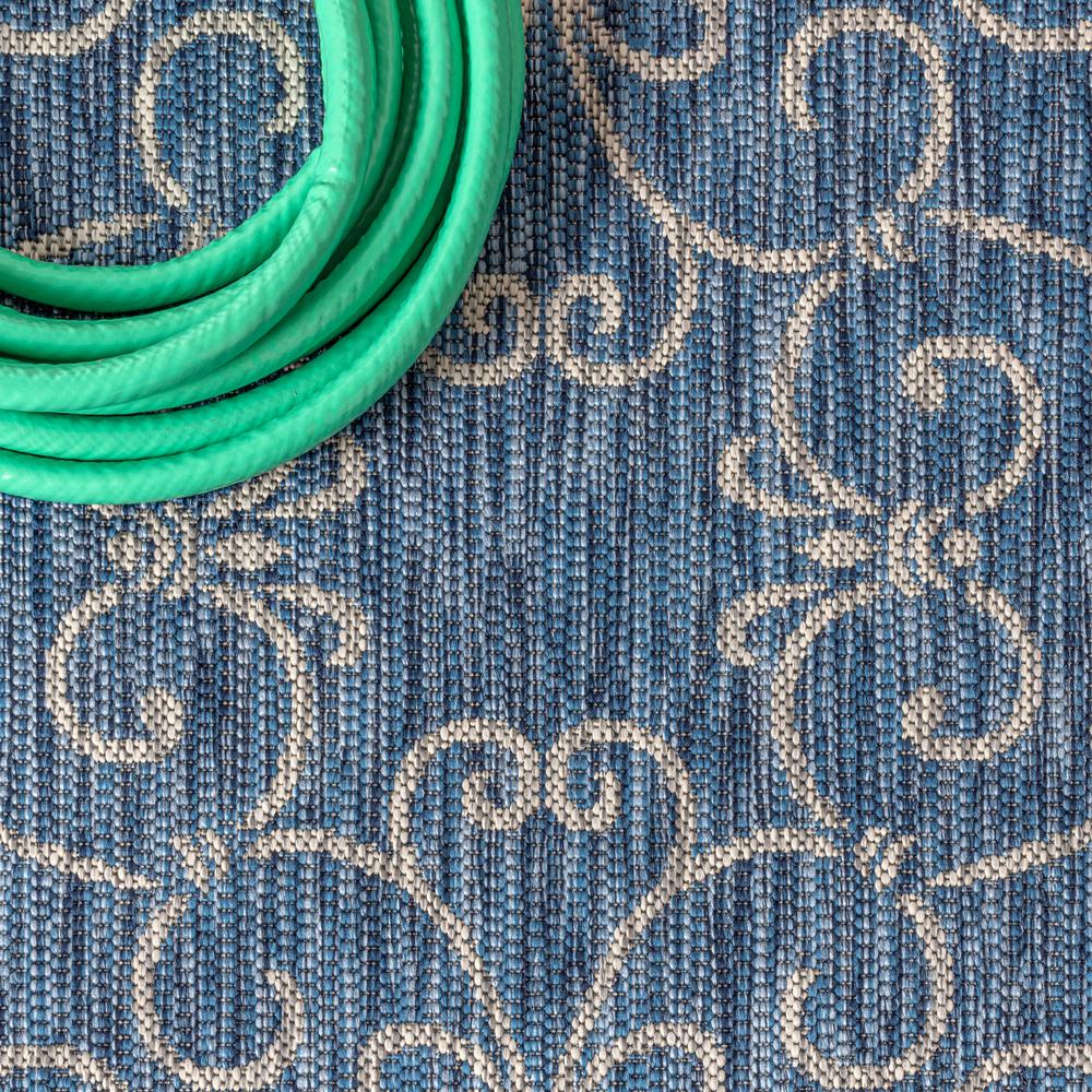 Charleston Vintage Filigree Textured Weave Indoor/Outdoor Round Rug. Picture 5