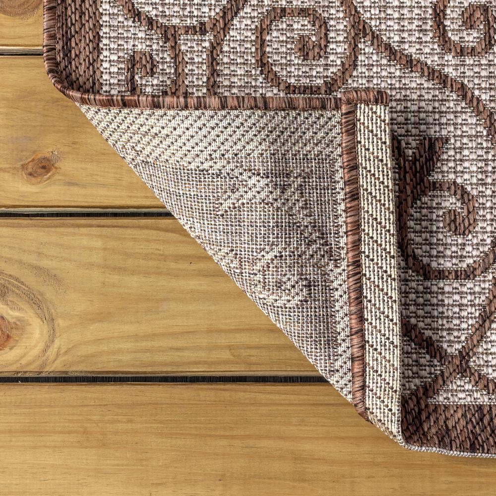 Madrid Vintage Filigree Textured Weave Indoor/Outdoor Square Rug. Picture 4