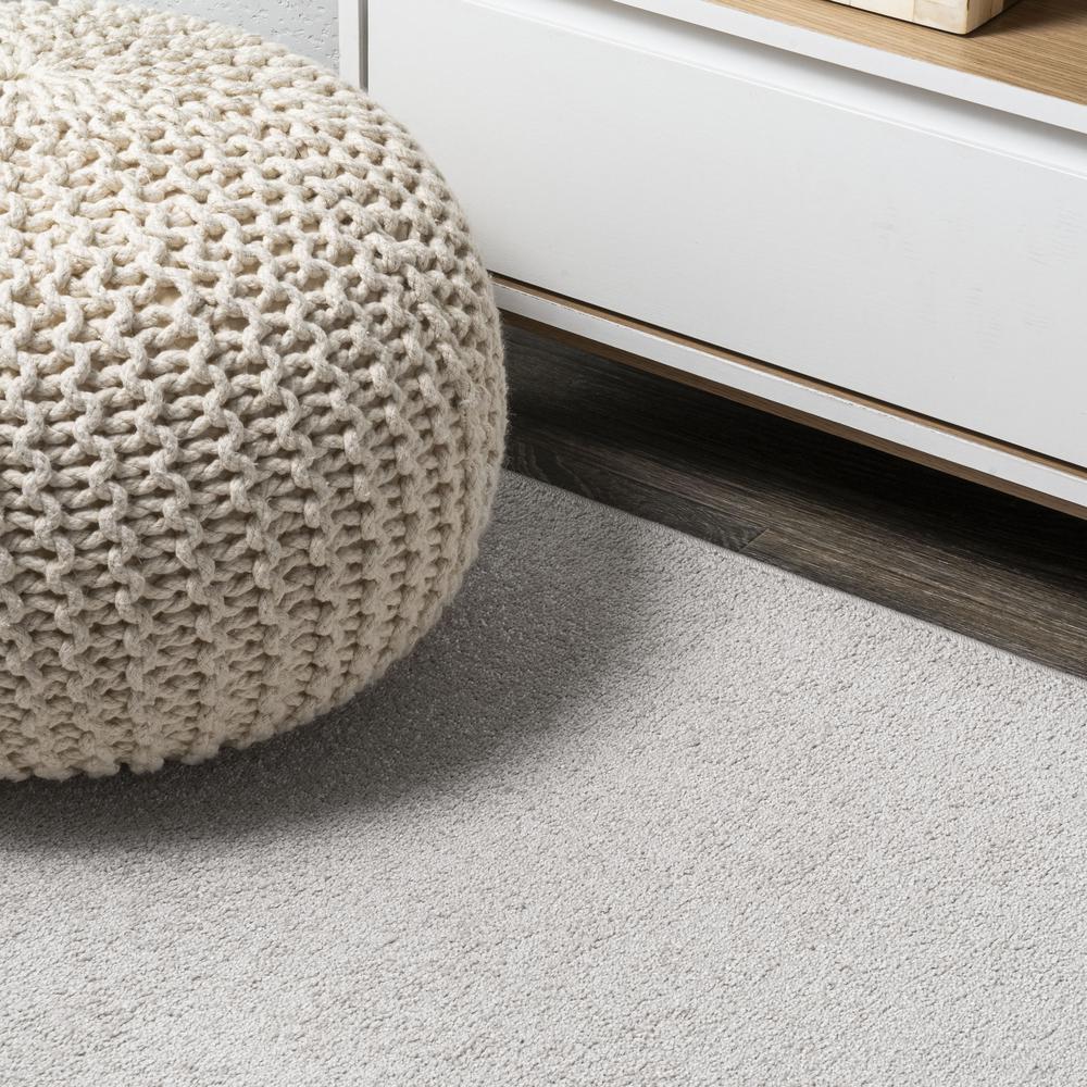 Haze Solid Low Pile Area Rug Ivory. Picture 9