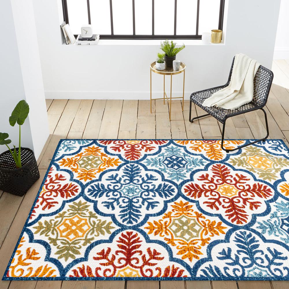 Cassis Ornate Ogee Trellis High-Low Indoor/Outdoor Area Rug. Picture 16