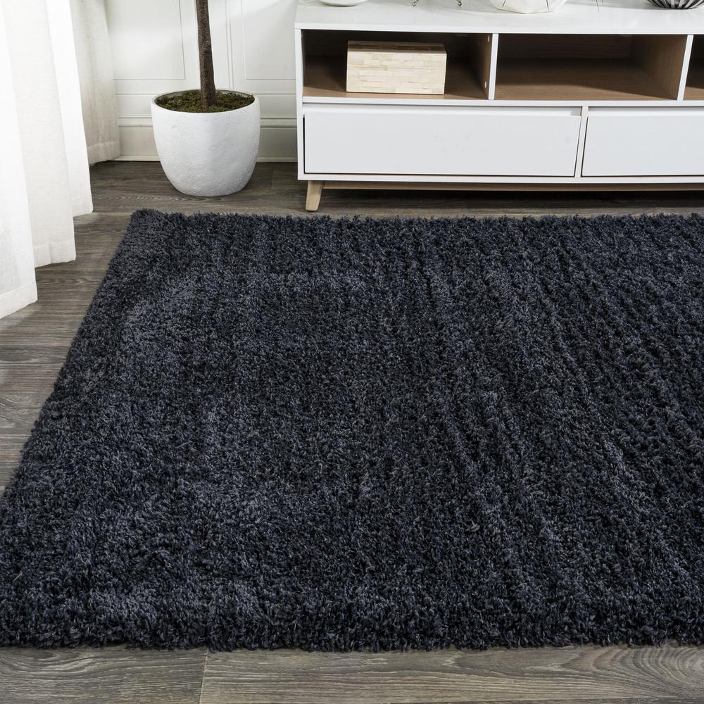 Groovy Solid Shag Area Rug. Picture 4