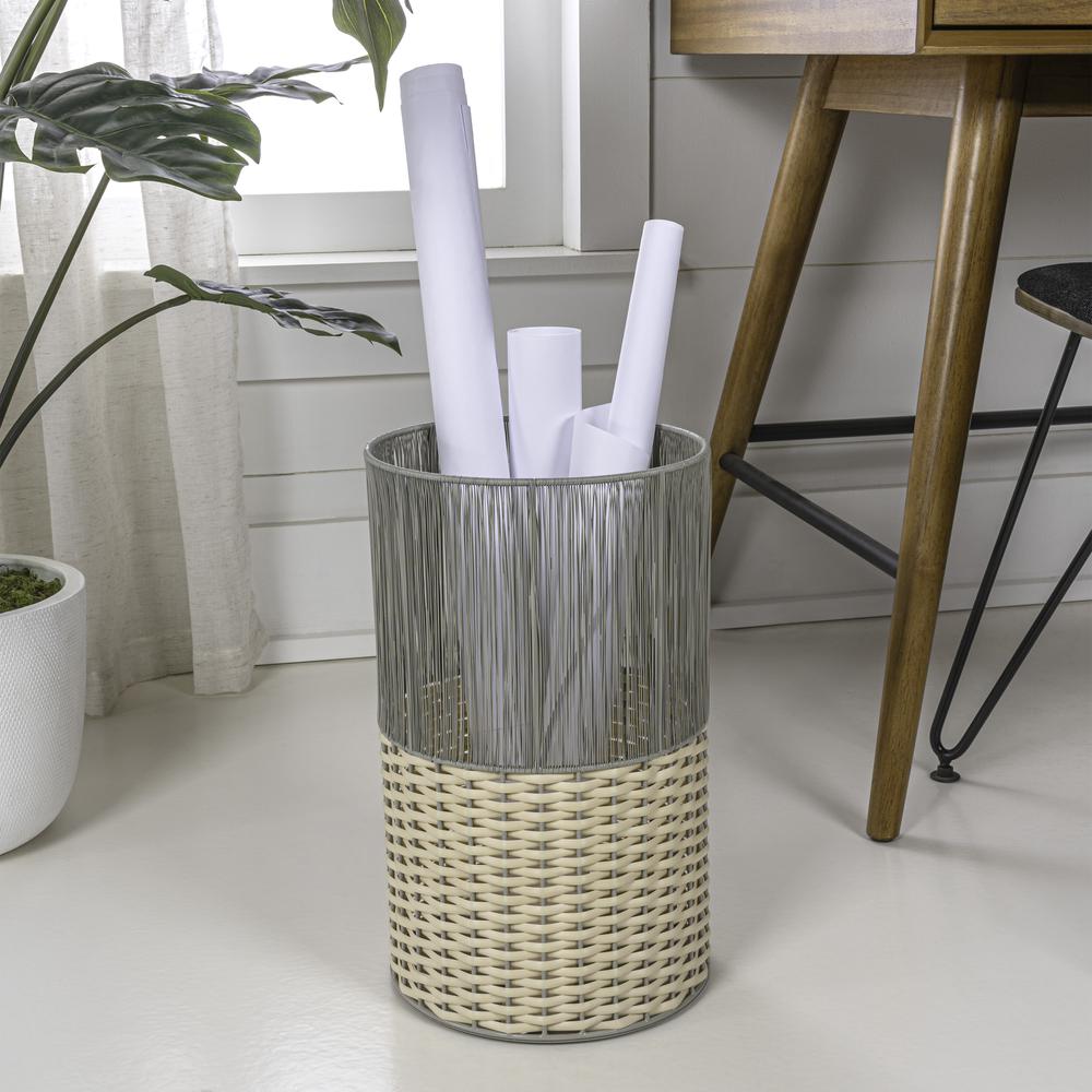 Harper Modern 4.13-Gallon 2-Tone Faux Wicker Cylinder Waste Basket. Picture 5