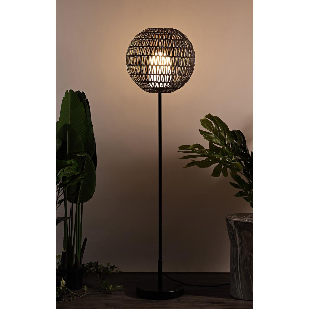 Bea Outdoor Woven Globe LED Floor Lamp. Picture 8