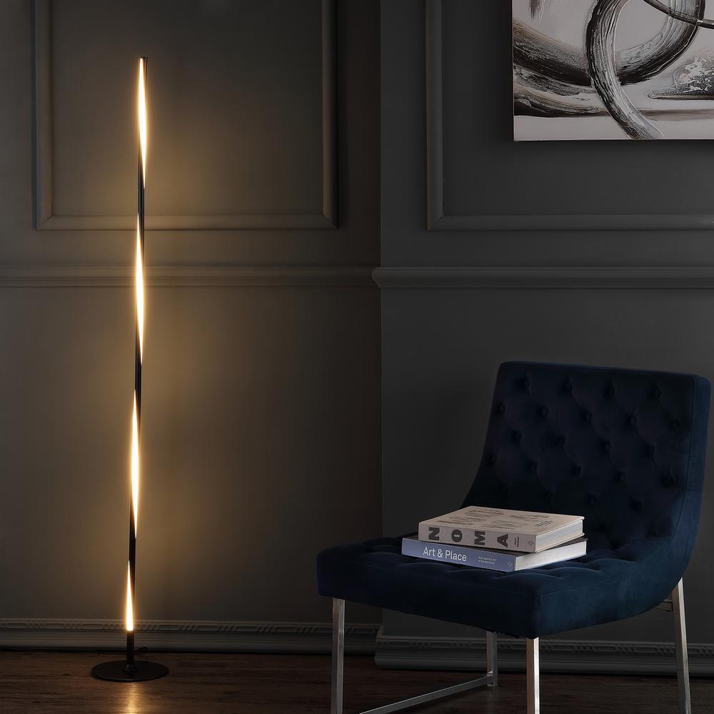 Pilar LED Integrated Floor Lamp. Picture 7