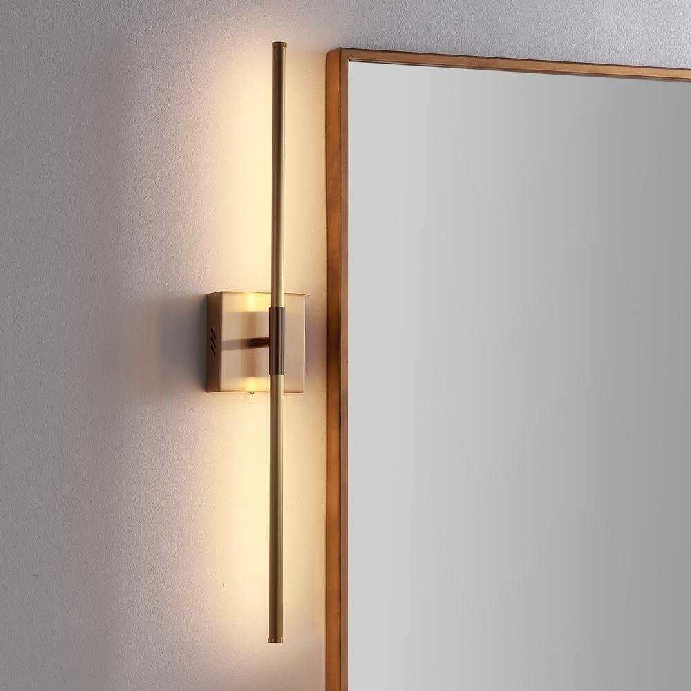 Makena Dimmable Integrated LED Metal Wall Sconce. Picture 10