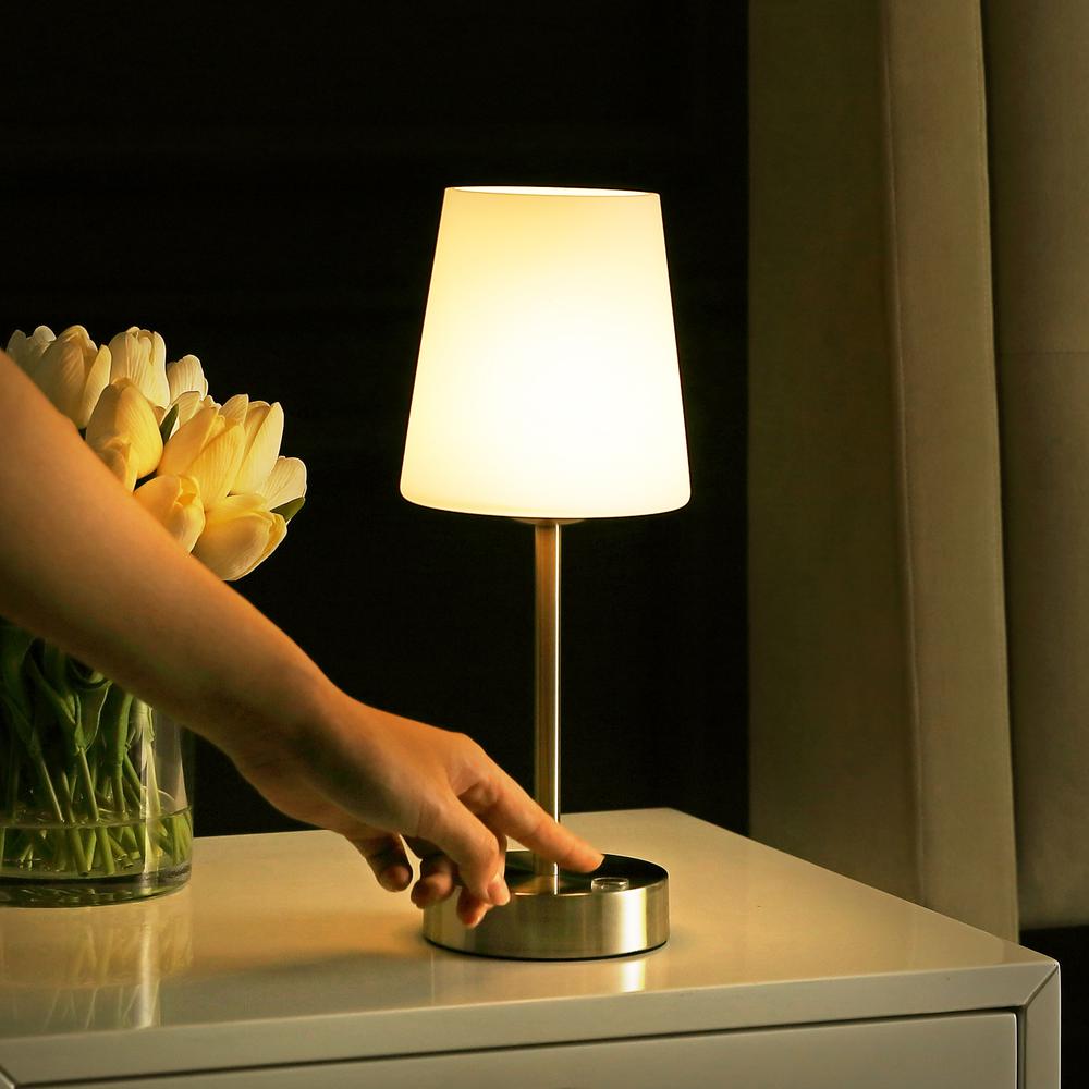 Carson Modern Minimalist Iron Rechargeable Integrated LED Table Lamp. Picture 8