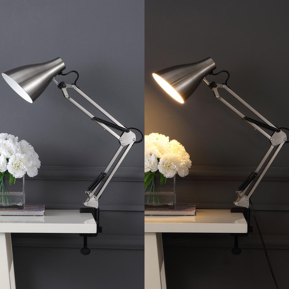 Odile Classic Industrial Adjustable Articulated Clamp On LED Task Lamp. Picture 8