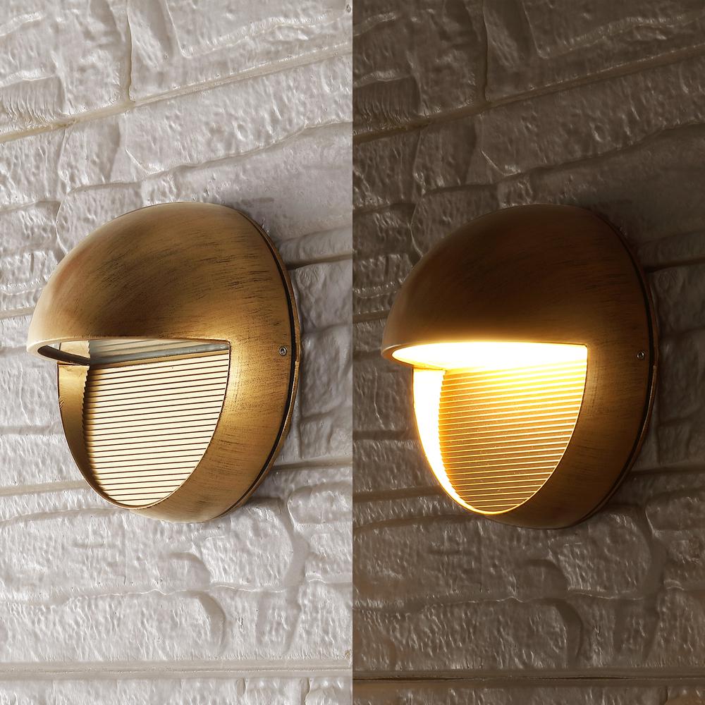 Orbe Outdoor Metal/Glass Integrated LED Wall Sconce. Picture 9