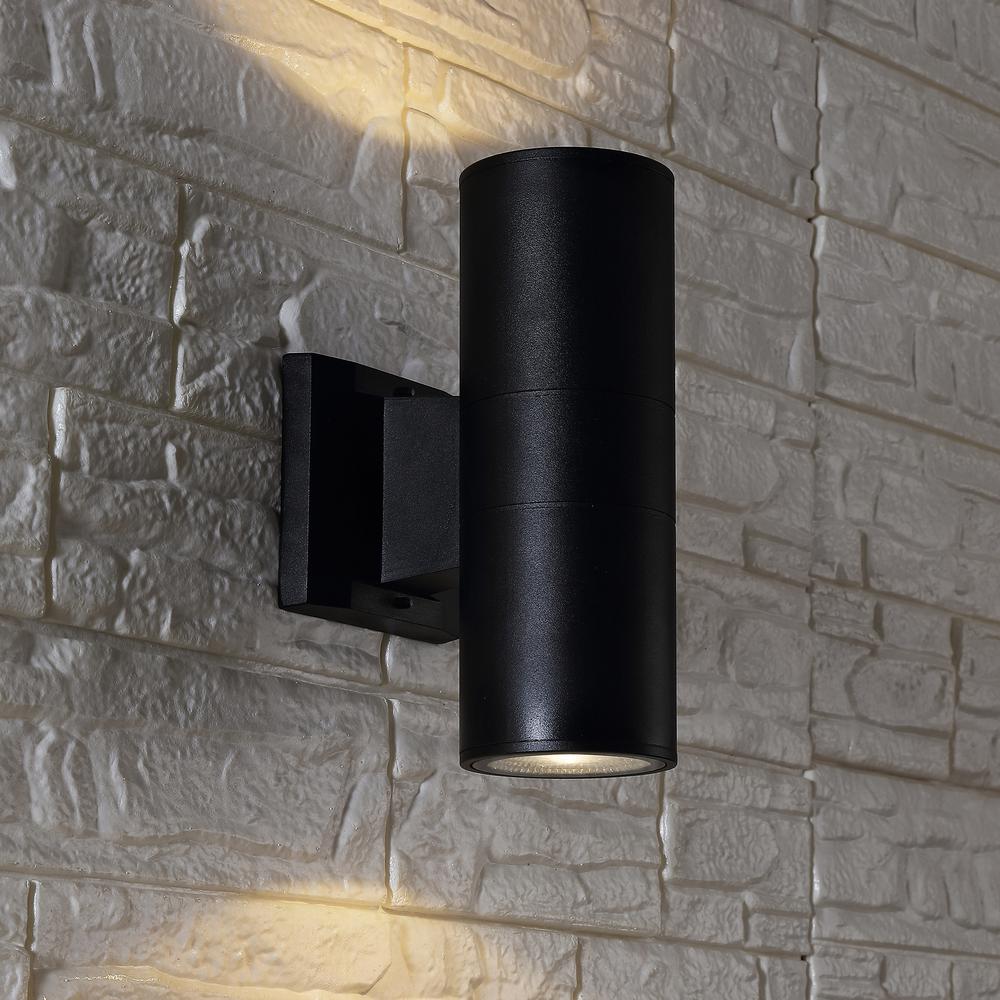 Duo Modern Midcentury Cylinder Outdoor Metal/Glass Integrated LED Wall Sconce. Picture 5