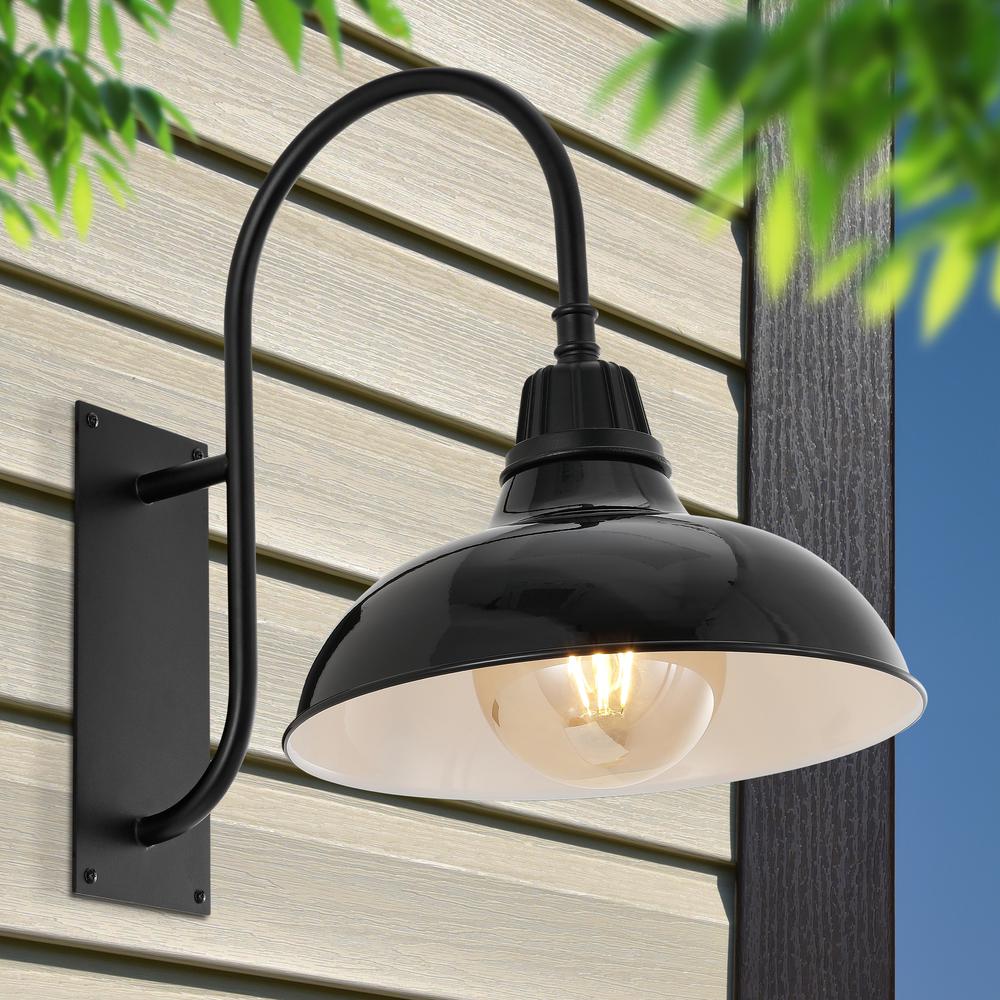 Industrial Indoor/Outdoor Iron LED Gooseneck Arm Outdoor Sconce. Picture 5