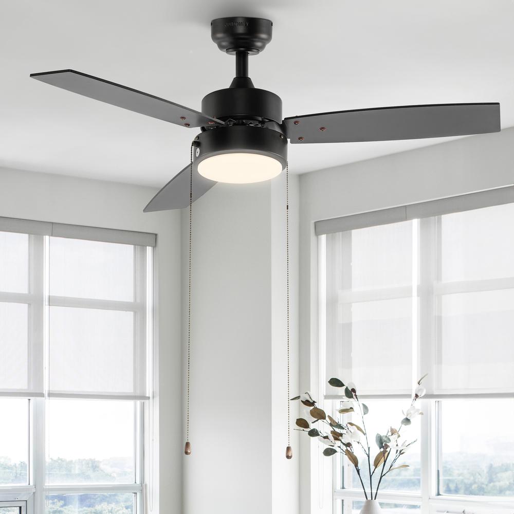 3-Speed Iron Height Adjustable Integrated LED Ceiling Fan with Pull Chains. Picture 6