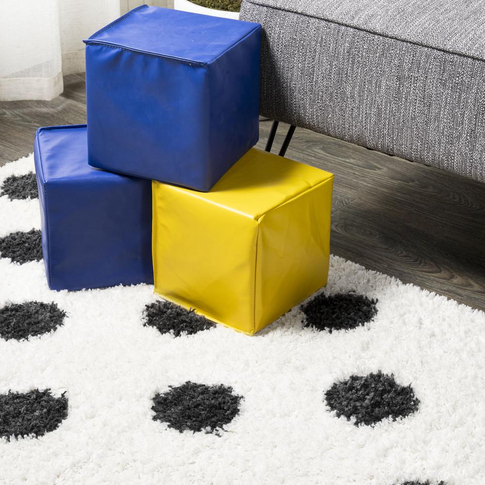 Pere Modern Charcoal Dot Shag Area Rug. Picture 13