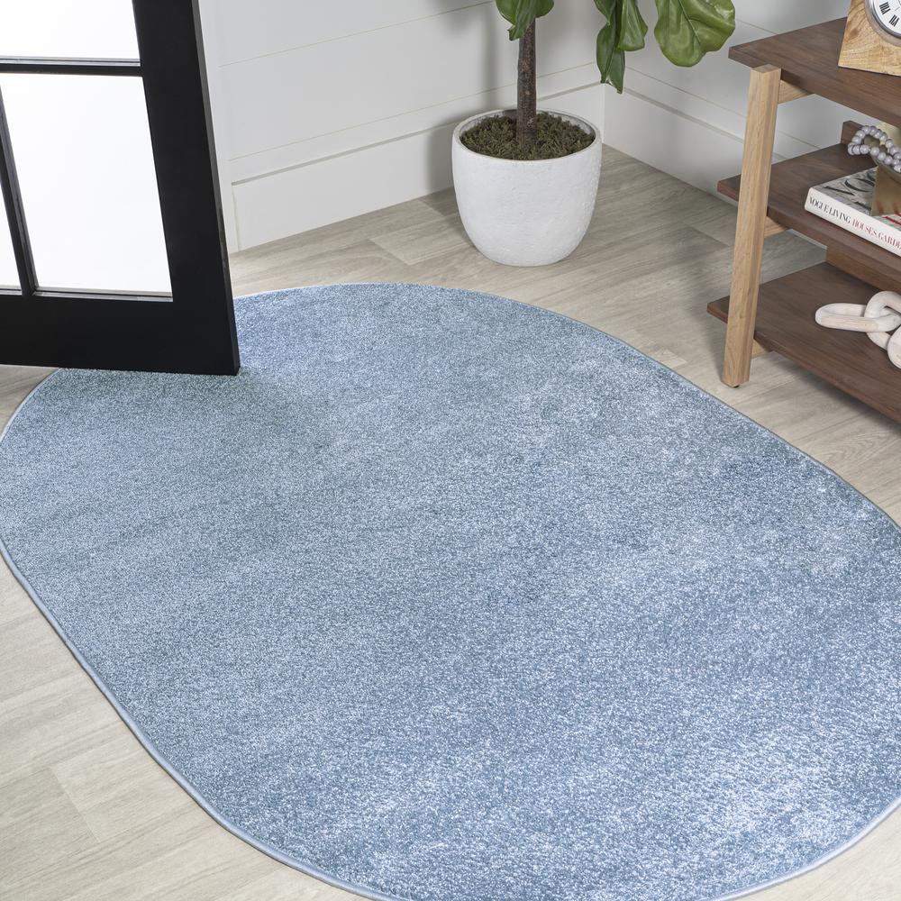 Haze Solid Low Pile Area Rug Classic Blue. Picture 3