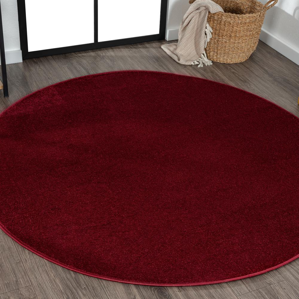 Haze Solid Low Pile Area Rug Dark Red. Picture 3