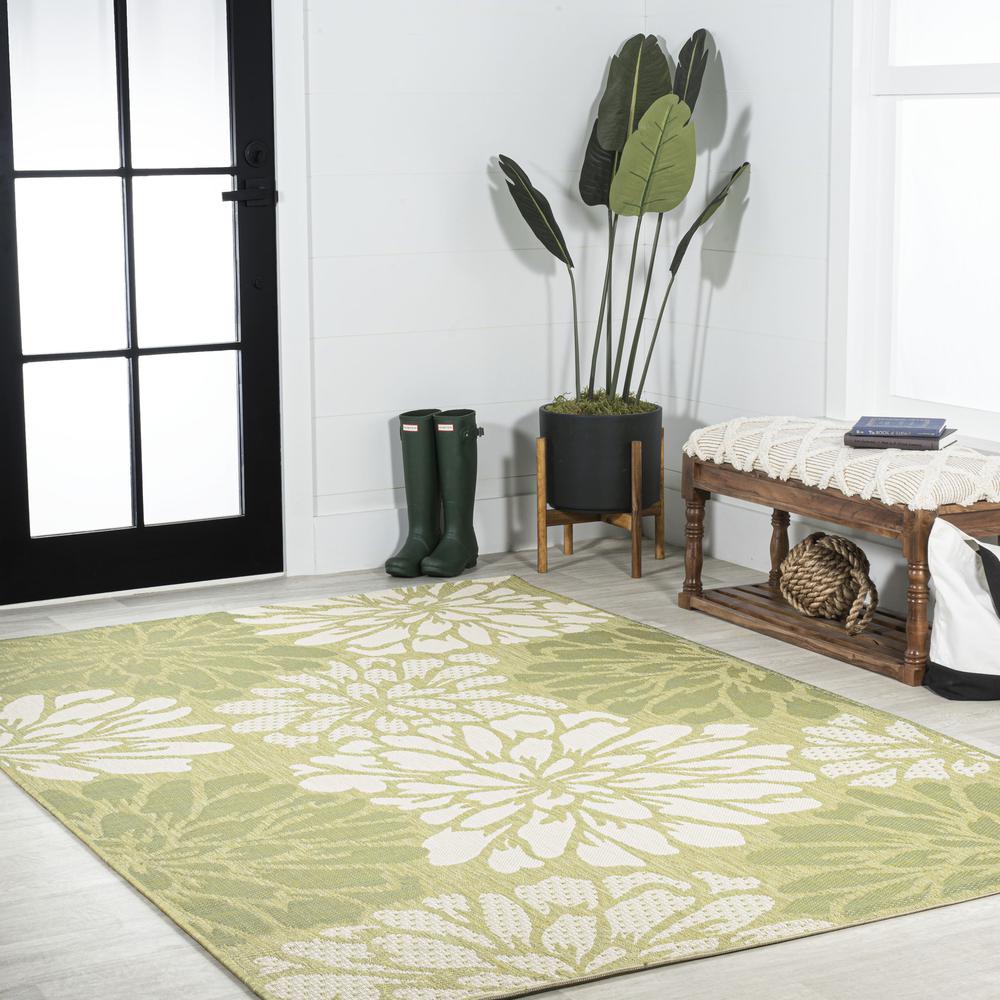 Zinnia Modern Floral Textured Weave Indoor/Outdoor Area Rug. Picture 6
