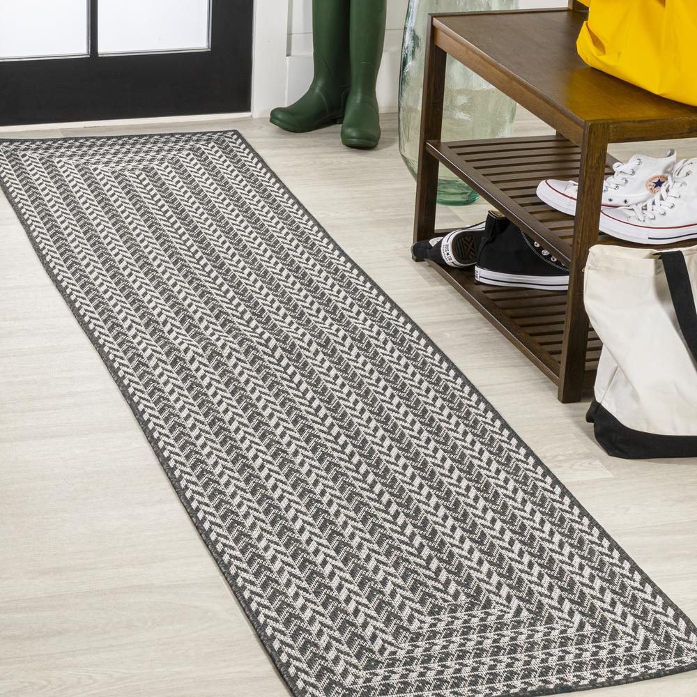 Chevron Modern Concentric Squares Indoor/Outdoor Area Rug. Picture 3