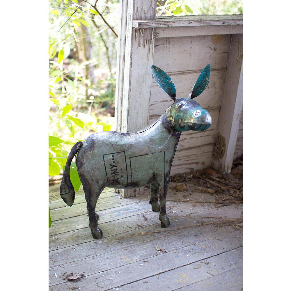 Recycled Metal Donkey. Picture 2