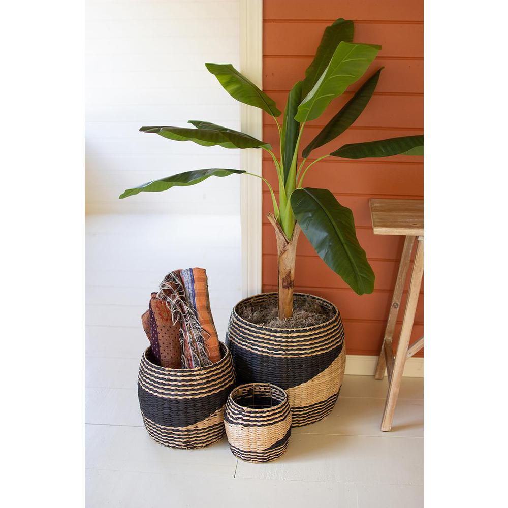 Set Of Three Round Black And Natural Seagrass Baskets. Picture 3