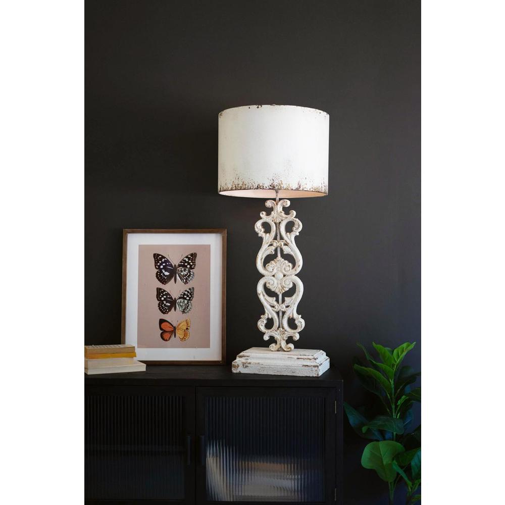 Table Lamp - Antique White With Carved Damask Base. Picture 5